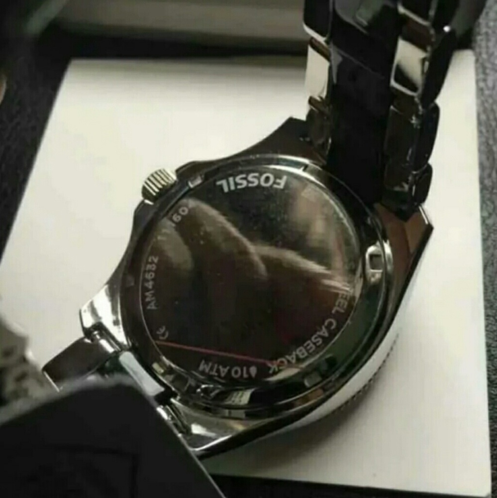 Fossil Watch - Picture 3 of 4